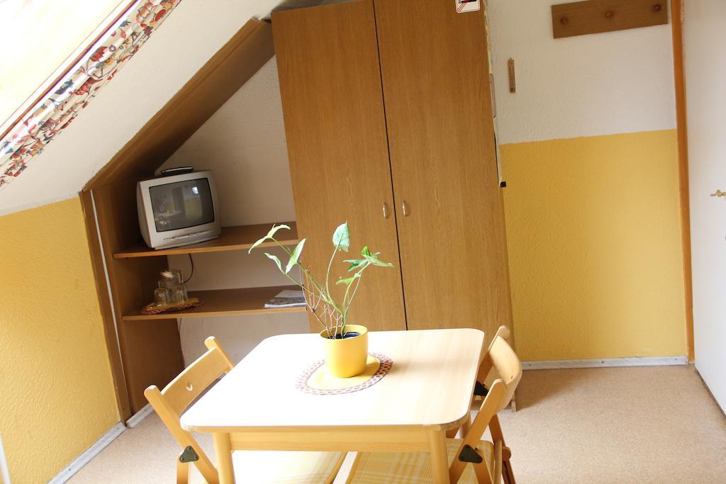 Mekina Guesthouse Maribor Room photo